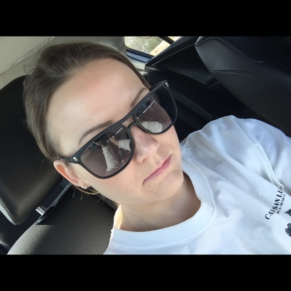 Meet your Posher, Misty - Picture 1 of 1